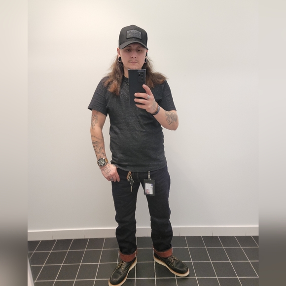 Meet your Posher, Robb - Picture 1 of 1